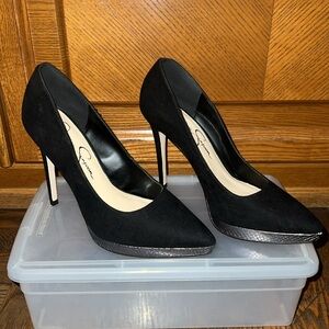 Jessica Simpson Faux Suede Platform Pumps 7.5